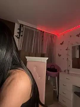lina_pink from StripChat is Freechat