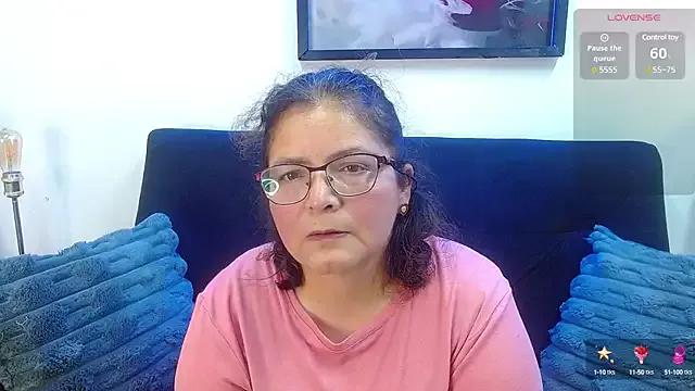 Linda_banks_ from StripChat is Freechat
