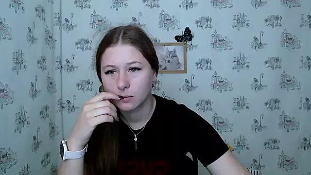 Linda_S_ from StripChat is Freechat