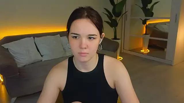 Try our girls live displays and explore the company of endless strippers, with beautiful physiques, vibrating toys and more.