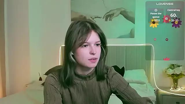 Try our girls live displays and explore the company of endless strippers, with beautiful physiques, vibrating toys and more.