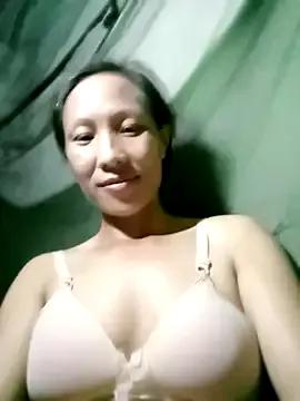Lisa_pusy from StripChat is Freechat