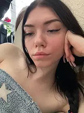 Try our girls live displays and explore the company of endless strippers, with beautiful physiques, vibrating toys and more.