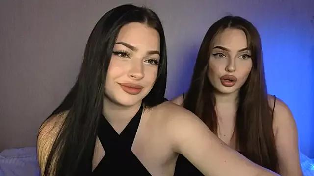 LisaAndDenis from StripChat is Freechat