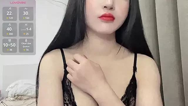 Lisababy_2k5 from StripChat is Freechat