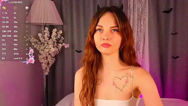 Try our girls live displays and explore the company of endless strippers, with beautiful physiques, vibrating toys and more.