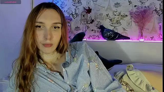 LisaIcon from StripChat is Freechat