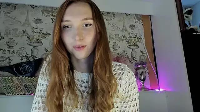 LisaIcon from StripChat is Freechat