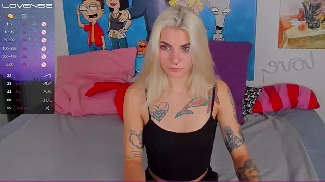 LissaMore from StripChat