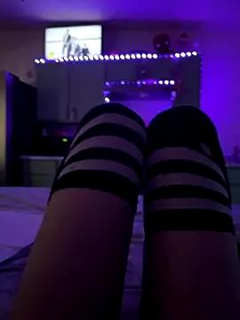Try our girls live displays and explore the company of endless strippers, with beautiful physiques, vibrating toys and more.