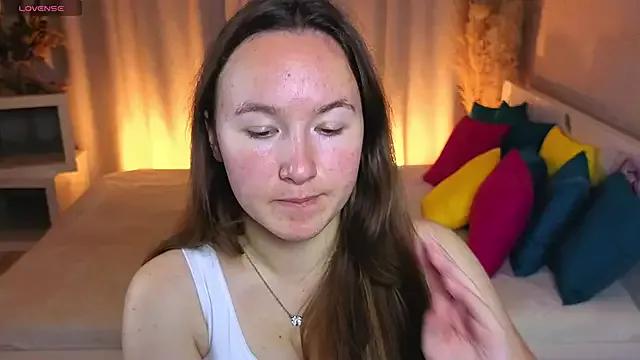 Little_doll_meow from StripChat is Freechat