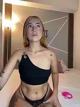 Little_ginger from StripChat is Freechat