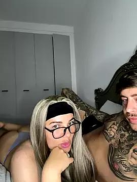 Photos of little_lola_x from StripChat is Freechat