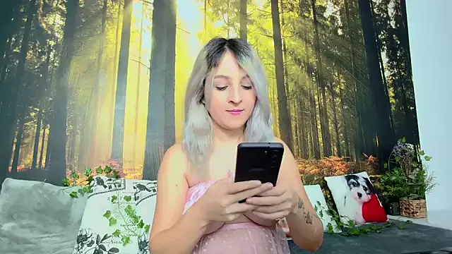 LittleAngelXO — cum show , anal in pvt, squirt , teams,