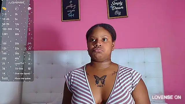 littlechocolatee_ from StripChat
