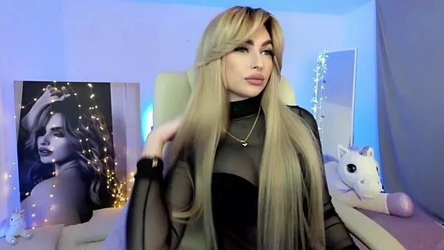 LittleDafny from StripChat