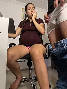 Try our girls live displays and explore the company of endless strippers, with beautiful physiques, vibrating toys and more.