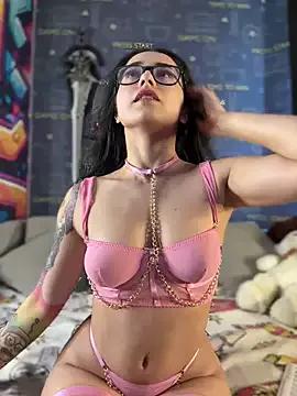 LittleX_Angel from StripChat is Freechat