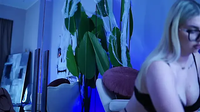 Avatar of LiviaCarvelle