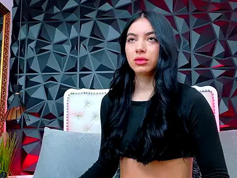 Try our girls live displays and explore the company of endless strippers, with beautiful physiques, vibrating toys and more.