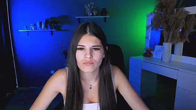 lizzie_boom from StripChat is Freechat
