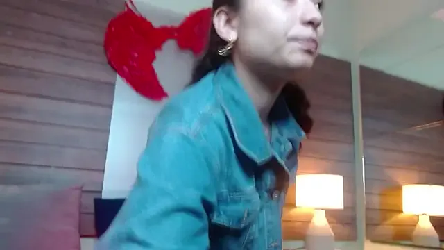 Lizzie_Collin — squirt