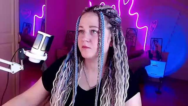 Avatar of LizzyShine