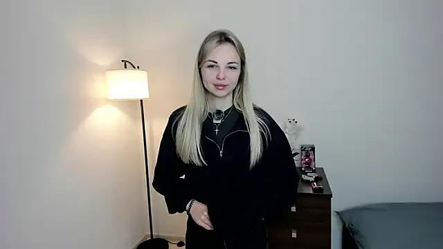 lloveshawty — look at my butt?