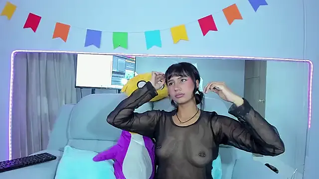 Avatar of Lola_Purple