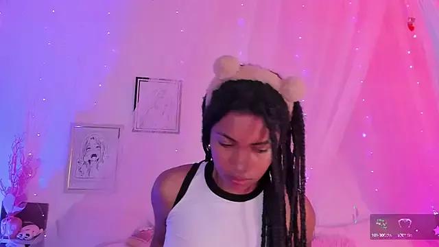 Lolalewis777 from StripChat is Freechat
