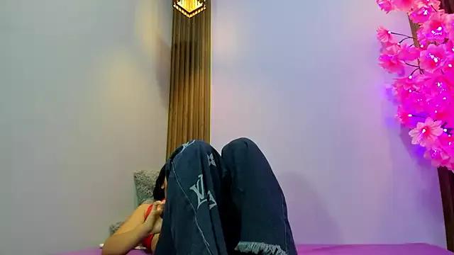 lolaprincess_ from StripChat is Freechat