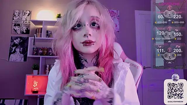 lollyshy__ from StripChat