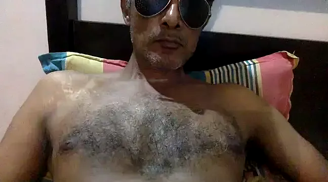 Avatar of Lookin4Kinky_Partner