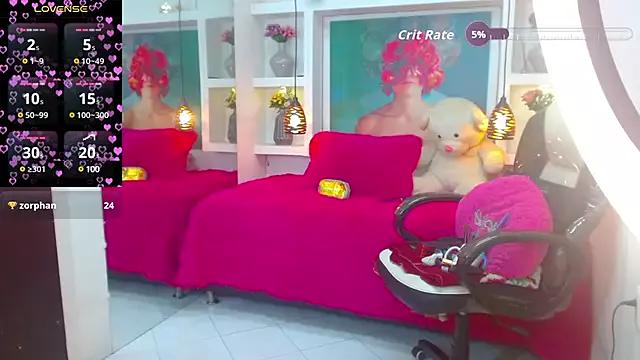 Try our girls live displays and explore the company of endless strippers, with beautiful physiques, vibrating toys and more.