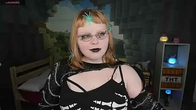 Try our girls live displays and explore the company of endless strippers, with beautiful physiques, vibrating toys and more.