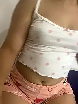Try our girls live displays and explore the company of endless strippers, with beautiful physiques, vibrating toys and more.