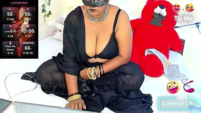 Love_Winss from StripChat is Freechat
