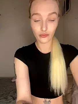 lovecassyrose's avatar