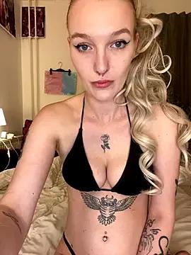 lovecassyrose from StripChat is Freechat