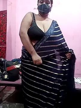 lovely0114 from StripChat is Freechat