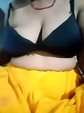 Lovely_sk from StripChat is Freechat