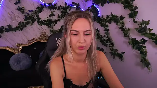 Avatar of LovelyMollyy