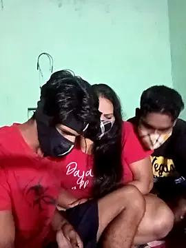 LoveOnStream from StripChat is Freechat