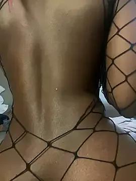 Try our girls live displays and explore the company of endless strippers, with beautiful physiques, vibrating toys and more.