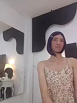 Try our girls live displays and explore the company of endless strippers, with beautiful physiques, vibrating toys and more.