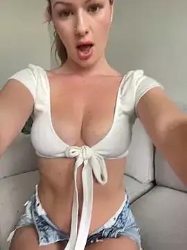 LoveShae_ from StripChat is Freechat
