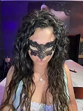 Try our girls live displays and explore the company of endless strippers, with beautiful physiques, vibrating toys and more.