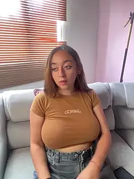Photos of Lu_pink from StripChat is Freechat