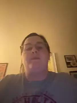 Luce127 from StripChat is Freechat