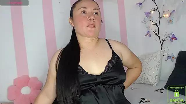 Luci_flores from StripChat is Freechat